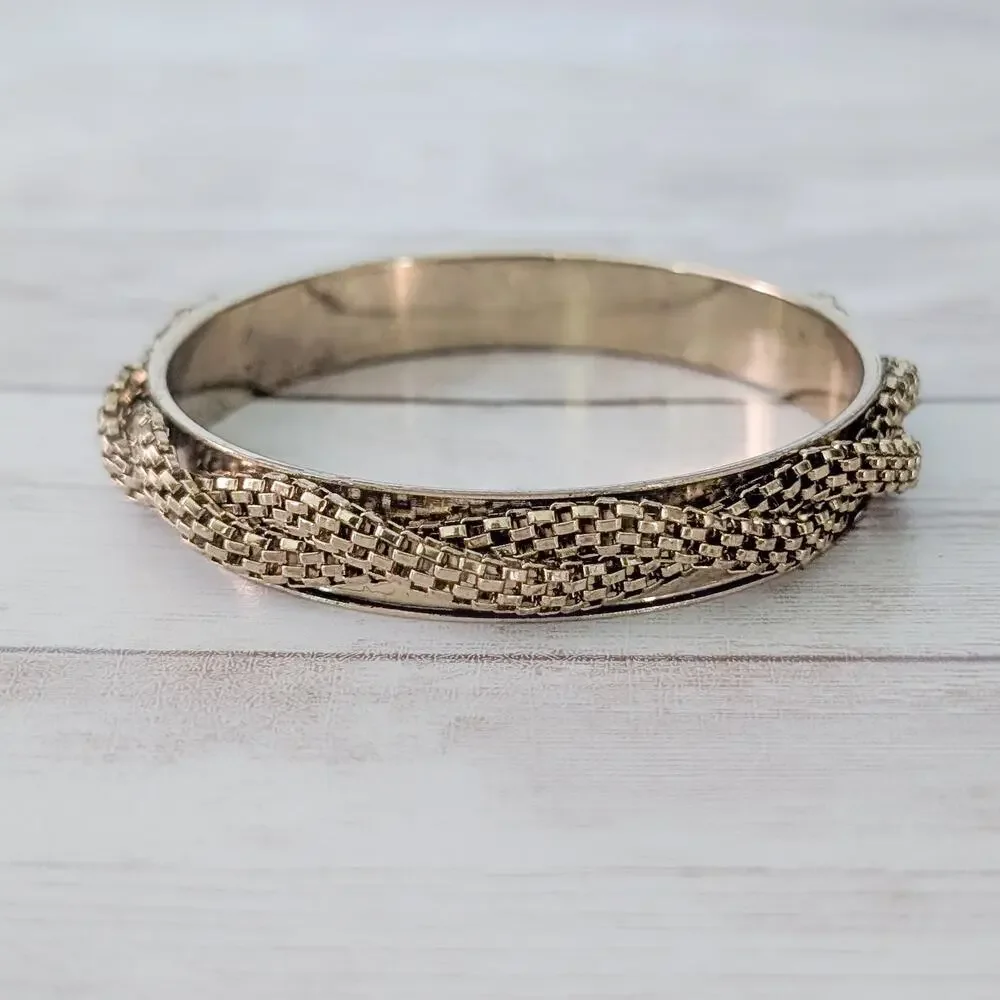 Vintage Bracelet - Gold Tone with Woven Design - 8.5